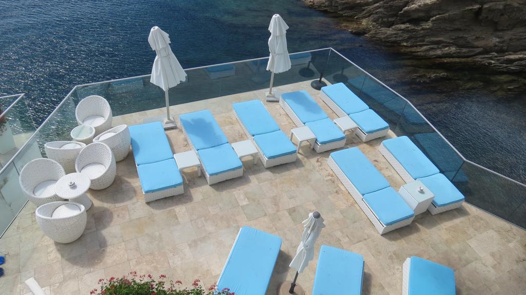 كافالير سور مير Hotel La Calanque المظهر الخارجي الصورة