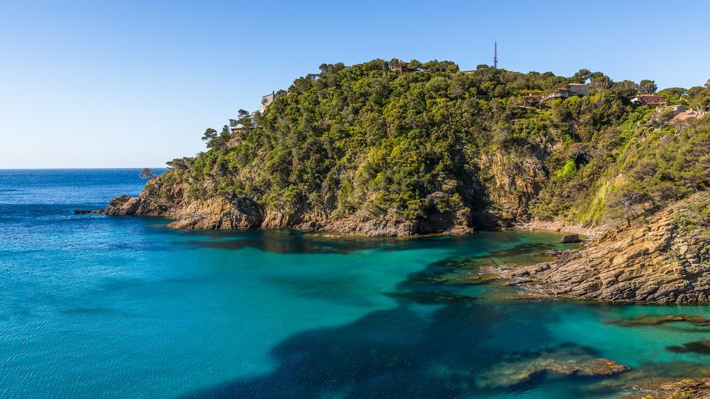 كافالير سور مير Hotel La Calanque المظهر الخارجي الصورة