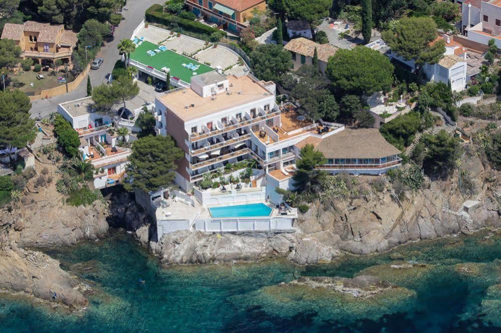 كافالير سور مير Hotel La Calanque المظهر الخارجي الصورة