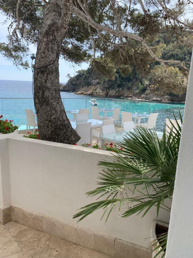 كافالير سور مير Hotel La Calanque المظهر الخارجي الصورة